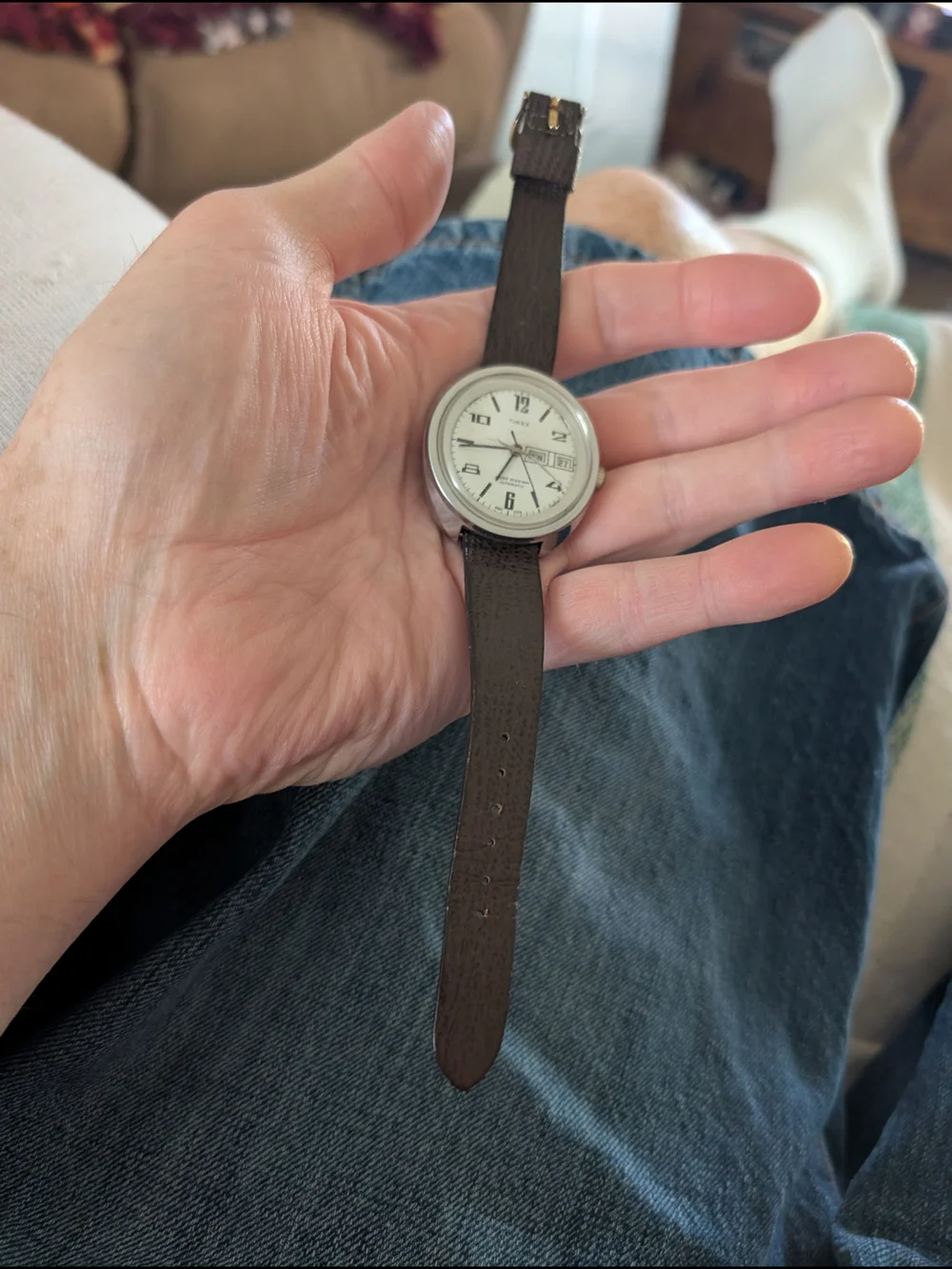 Timex Men's Silver Round Watch White Dial